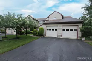 59A Yorkshire Dr, Monroe Township, NJ 08831 - Photo 1
