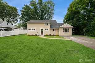 39 Southwood Dr, Old Bridge Township, NJ 08857 - Photo 1