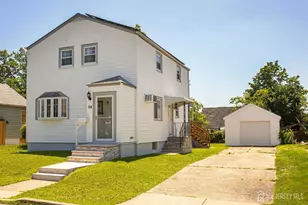 26 Liberty St, Sayreville, NJ 08879 - Photo 1