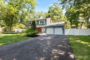 8 Garfield Ct, North Brunswick Township, NJ 08902 - Photo 1