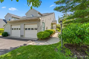 3C Hillsborough Dr, Monroe Township, NJ 08831 - Photo 1