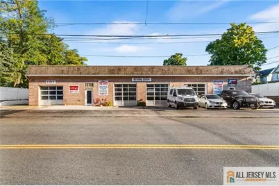 19 Lincoln Avenue #17, Jamesburg, NJ 08831 - Photo 1
