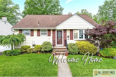 111 E 5th Avenue, Port Reading, NJ 07064 - Photo 1