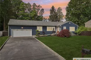 93 Connolly Dr, East Brunswick Township, NJ 08850 - Photo 1