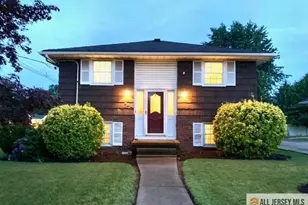 323 Green St, Woodbridge Township, NJ 07095 - Photo 1