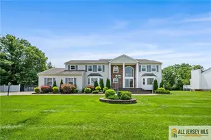 2 Silver Hollow Rd, North Brunswick Township, NJ 08902 - Photo 1