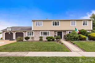 16 8th Ave, Monroe Township, NJ 08831 - Photo 1