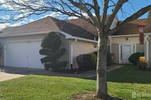 666A Azalea Plaza, Monroe Township, NJ 08831 - Photo 1