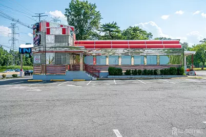 1475 U.S. Route 1 Highway, Edison, NJ 08837 - Photo 1