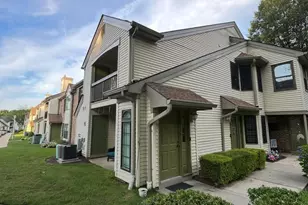 715 Sunshine Ct, Sayreville, NJ 08859 - Photo 1