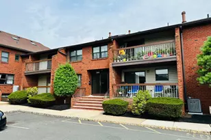 144-G Beverly Hill Terrace, Woodbridge Township, NJ 07095 - Photo 1