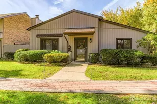 5 Sudbury Ct, East Brunswick Township, NJ 08816 - Photo 1