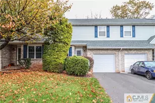 18 Snowflake Ln, Edison, NJ 08820 - Photo 1