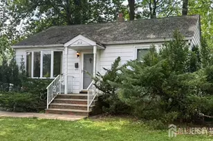 212 Middlesex Ave, Iselin, NJ 08830 - Photo 1