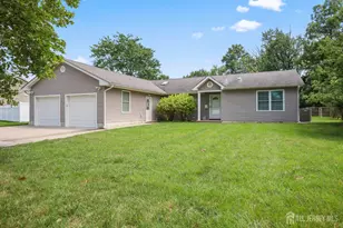 16 Campbell Rd, South Brunswick Township, NJ 08824 - Photo 1