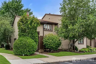 10 Chelsea Court, Sayreville, NJ 08859 - Photo 1
