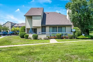 8 Spencer St, Franklin Township, NJ 08873 - Photo 1