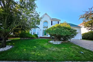 18 Samantha Way, Spotswood, NJ 08884 - Photo 1