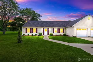 628 Windsor Way, Monroe Township, NJ 08831 - Photo 1