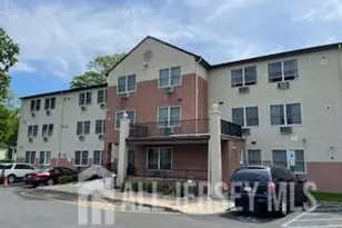 170 N Oraton Pkwy, East Orange, NJ 07017 - Photo 1