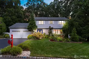 4 Deer Run Ct, East Brunswick Township, NJ 08816 - Photo 1