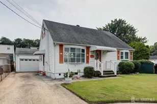 4 Jasko Ct, South Amboy, NJ 08879 - Photo 1