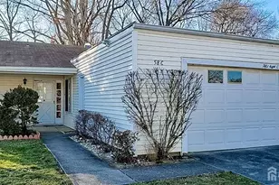 58C Essex Rd, Monroe Township, NJ 08831 - Photo 1
