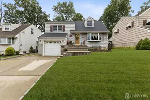 19 Overlook Terrace, Fords, NJ 08863 - Photo 1