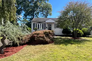 126 3rd St, Middlesex, NJ 08846 - Photo 1