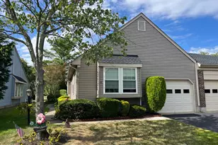 8B John Paul Jones Dr, Monroe Township, NJ 08831 - Photo 1