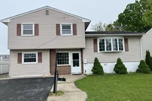 4 Monroe Ave, Carteret, NJ 07008 - Photo 1