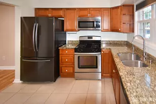 8 Heritage Ln, Fords, NJ 08863 - Photo 1