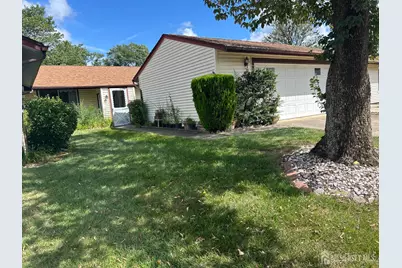 148-B Maclura Plaza, Monroe Township, NJ 08831 - Photo 1