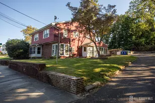 32 Heston Ave, Sayreville, NJ 08879 - Photo 1