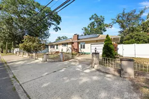 6 Monmouth Rd, Middlesex, NJ 08831 - Photo 1