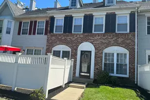 27 Goodwin Dr, North Brunswick Township, NJ 08902 - Photo 1