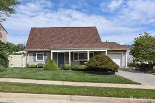 5 Wick Dr, Sayreville, NJ 08872 - Photo 1