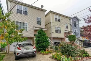 844 Lafayette St, Elizabeth, NJ 07201 - Photo 1
