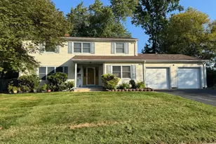 25 Inness Rd, East Brunswick Township, NJ 08816 - Photo 1