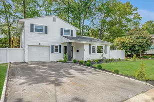 21 Lydia Ln, Edison, NJ 08817 - Photo 1