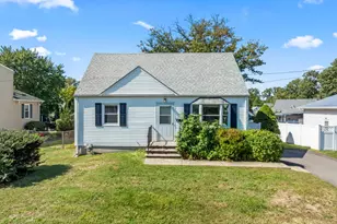 4 Clayton Ct, East Brunswick Township, NJ 08816 - Photo 1