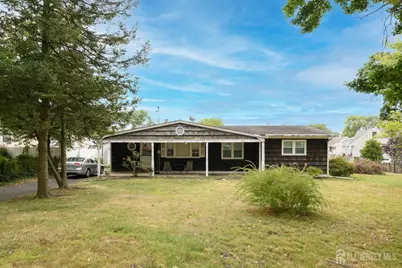 110 Sheppard Place, Fords, NJ 08863 - Photo 1