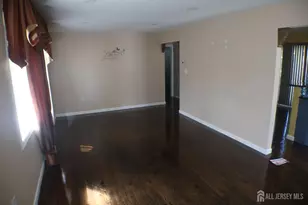 39 Kathleen Pl, Edison, NJ 08817 - Photo 1