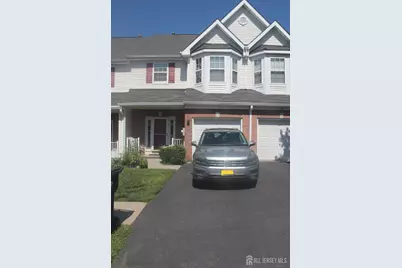 105 Alder Court, New Brunswick, NJ 08901 - Photo 1