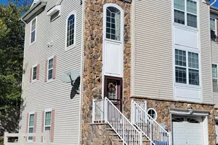 15 Russell Ct, Old Bridge Township, NJ 07747 - Photo 1