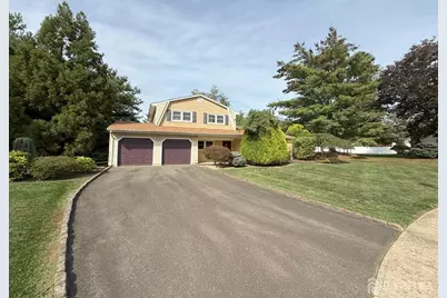 5 Macintosh Court, East Brunswick Township, NJ 08816 - Photo 1