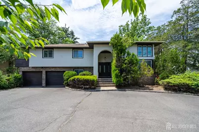 828 Mountain Avenue, Springfield, NJ 07081 - Photo 1