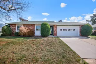 351 Jutland Dr, Monroe Township, NJ 08831 - Photo 1