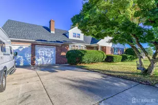 737 Roseland Pl, North Brunswick Township, NJ 08902 - Photo 1