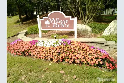 5 Edinburgh Court, Edison, NJ 08820 - Photo 1